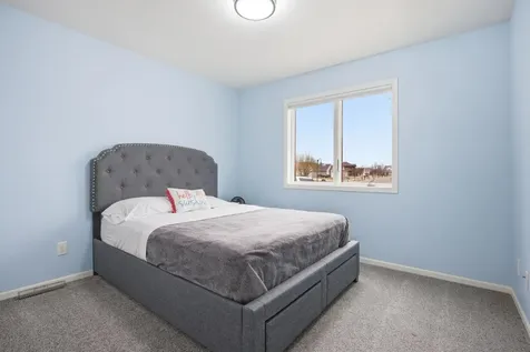 5539 Sunflower Lane S Fargo ND 58104