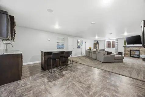 5539 Sunflower Lane S Fargo ND 58104