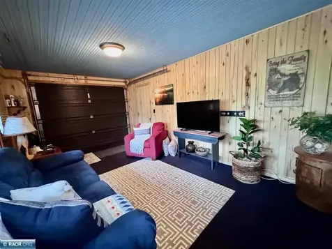 3069 Black Bay Road Cook MN 55723