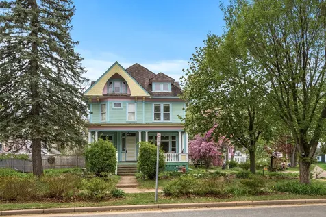 930 3rd Avenue Eau Claire WI 54703