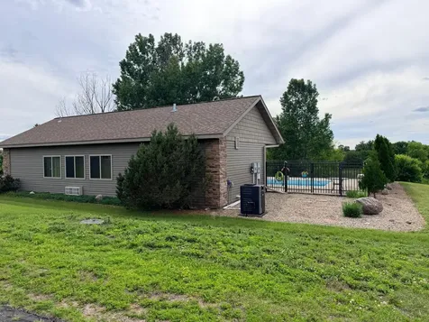 20709 County Highway 21 Detroit Lakes MN 56501