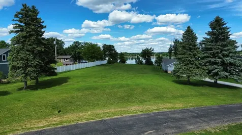 20709 County Highway 21 Detroit Lakes MN 56501