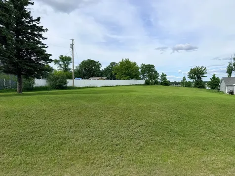 20709 County Highway 21 Detroit Lakes MN 56501