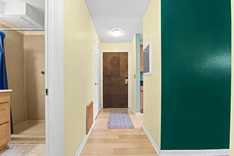 520 Ridgewood Avenue Minneapolis MN 55403