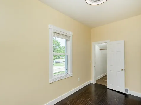 306 Harrison Avenue Saint Paul MN 55102