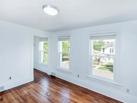 306 Harrison Avenue Saint Paul MN 55102