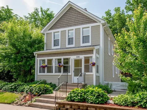 306 Harrison Avenue Saint Paul MN 55102