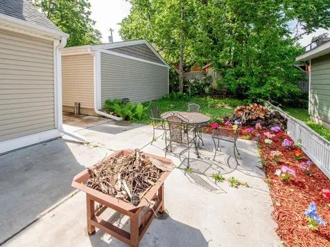 306 Harrison Avenue Saint Paul MN 55102