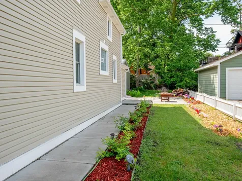 306 Harrison Avenue Saint Paul MN 55102