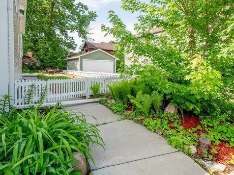 306 Harrison Avenue Saint Paul MN 55102