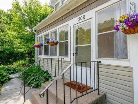 306 Harrison Avenue Saint Paul MN 55102