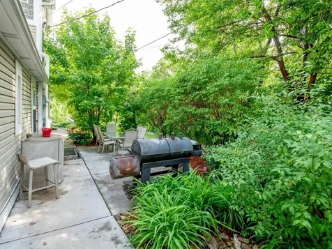 306 Harrison Avenue Saint Paul MN 55102