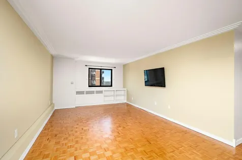 400 Groveland Avenue Minneapolis MN 55403