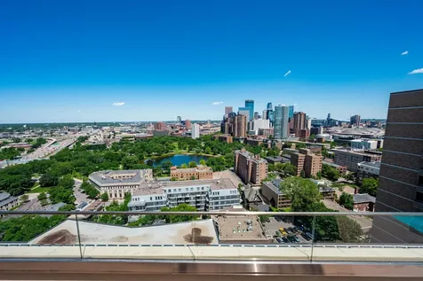 400 Groveland Avenue Minneapolis MN 55403