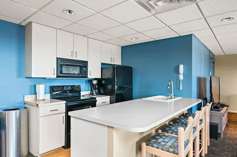 400 Groveland Avenue Minneapolis MN 55403