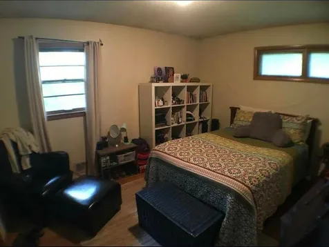 1098 26th Avenue SE Minneapolis MN 55414