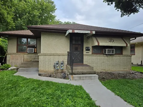 1098 26th Avenue SE Minneapolis MN 55414