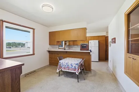 301 S Market Street Belle Plaine MN 56011