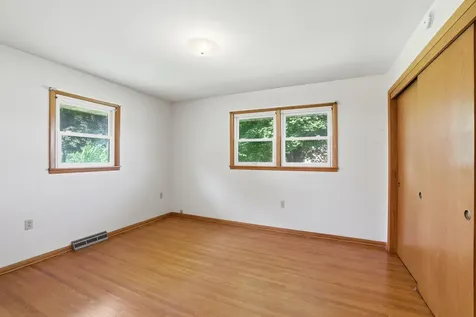 301 S Market Street Belle Plaine MN 56011