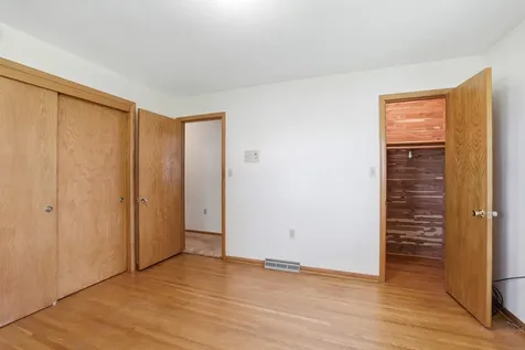 301 S Market Street Belle Plaine MN 56011