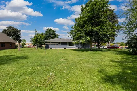 301 S Market Street Belle Plaine MN 56011