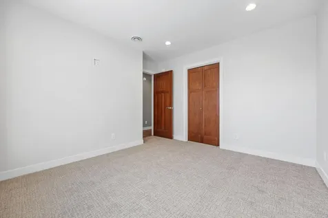 2332 30th Avenue S Fargo ND 58104