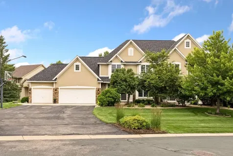 6815 Ruby Lane Chanhassen MN 55317