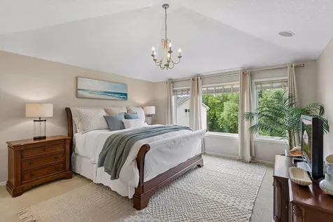 6815 Ruby Lane Chanhassen MN 55317
