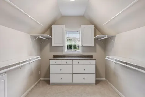 6815 Ruby Lane Chanhassen MN 55317
