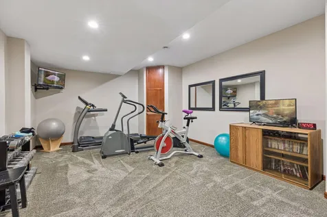 6815 Ruby Lane Chanhassen MN 55317