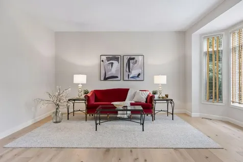 6815 Ruby Lane Chanhassen MN 55317