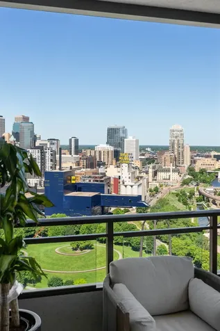 1111 W River Parkway Minneapolis MN 55415