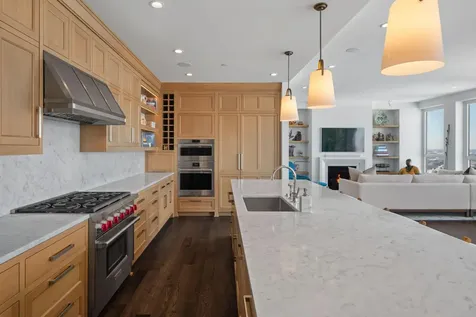 1111 W River Parkway Minneapolis MN 55415