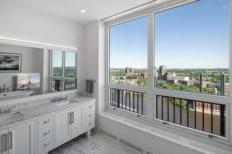 1111 W River Parkway Minneapolis MN 55415