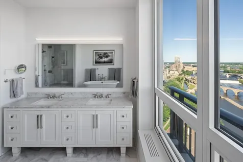 1111 W River Parkway Minneapolis MN 55415