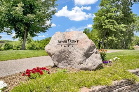 1020 Oakwood Circle Delano MN 55328