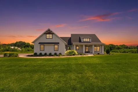 7591 255th Street Wyoming MN 55092