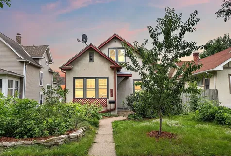 3944 17th Avenue S Minneapolis MN 55407
