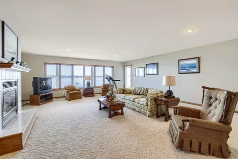 7728 Hilo Lane N Forest Lake MN 55025