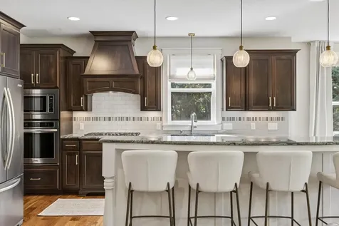 14 Beebe Avenue Mendota Heights MN 55118