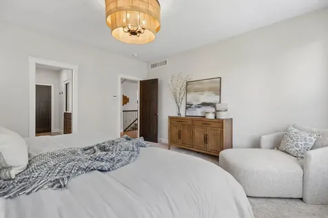 14 Beebe Avenue Mendota Heights MN 55118