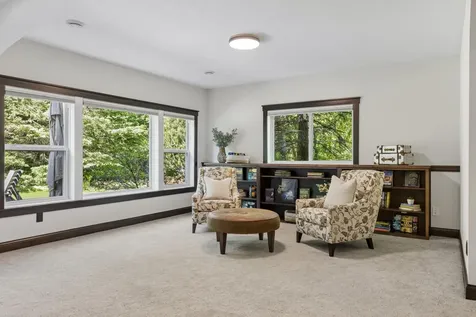 14 Beebe Avenue Mendota Heights MN 55118
