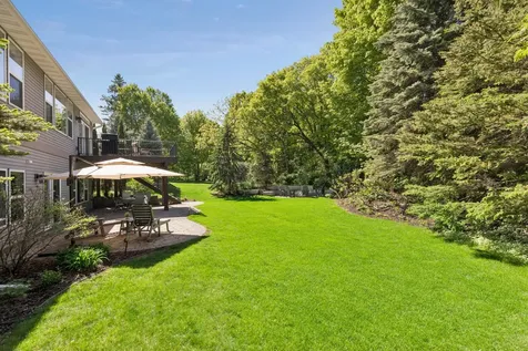 14 Beebe Avenue Mendota Heights MN 55118