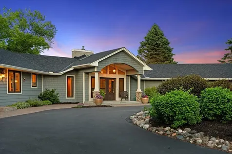 1200 Game Farm Circle Minnetrista MN 55364