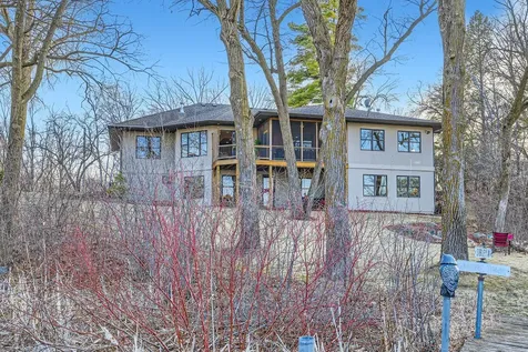 19900 Cottagewood Road Deephaven MN 55331