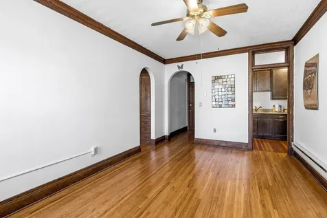 664 Grand Avenue Saint Paul MN 55105