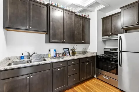 664 Grand Avenue Saint Paul MN 55105
