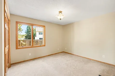 2431 Tevlin Court E Maplewood MN 55119