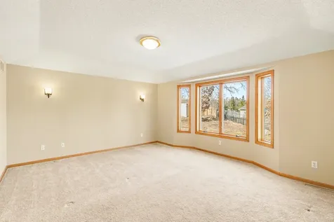 2431 Tevlin Court E Maplewood MN 55119