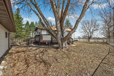 2270 397th Avenue NE Stanchfield MN 55080